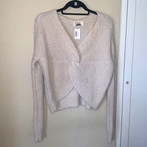 (NEW w/ TAGS) cropped, creme sweater (long sleeve) by CAGE